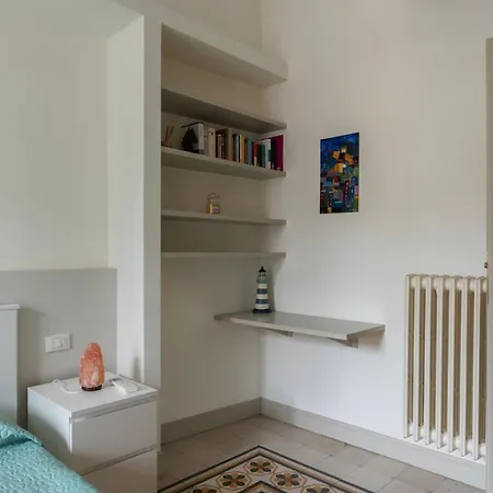 Apartment Guesthost - Bright & Roomy X6 - Trastevere District Rom