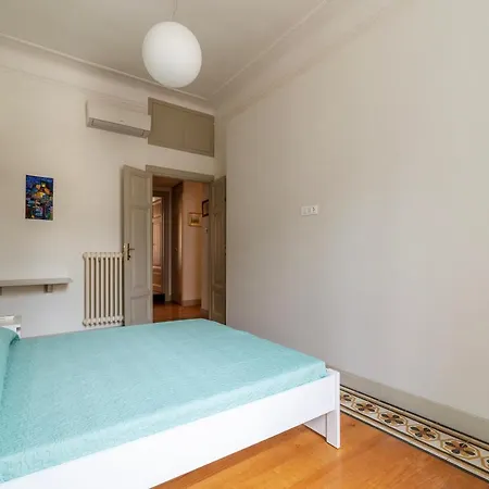 Bright & Roomy X6 - Trastevere District