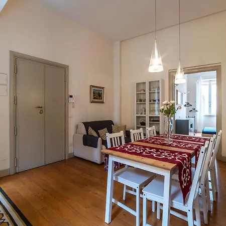 Bright & Roomy X6 - Trastevere District *