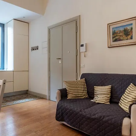 Bright & Roomy X6 - Trastevere District